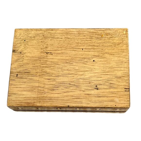 Wooden Inlaid Trinket Jewelry Quatar Hinged Box with Mother of Pearl - Picture 6 of 6